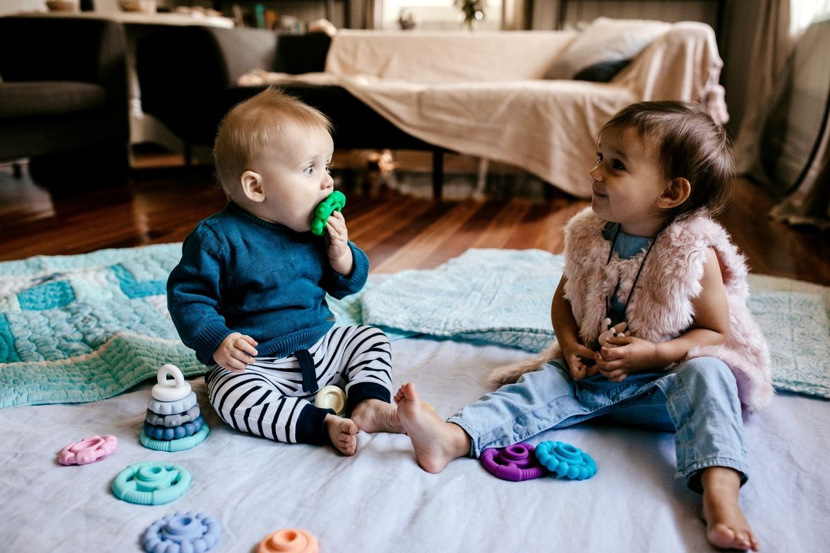 Five Fast Facts about Teething & Toys