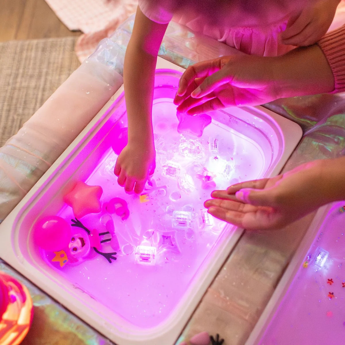 Princess Ida™ Light-Up Cubes 4-Pack
