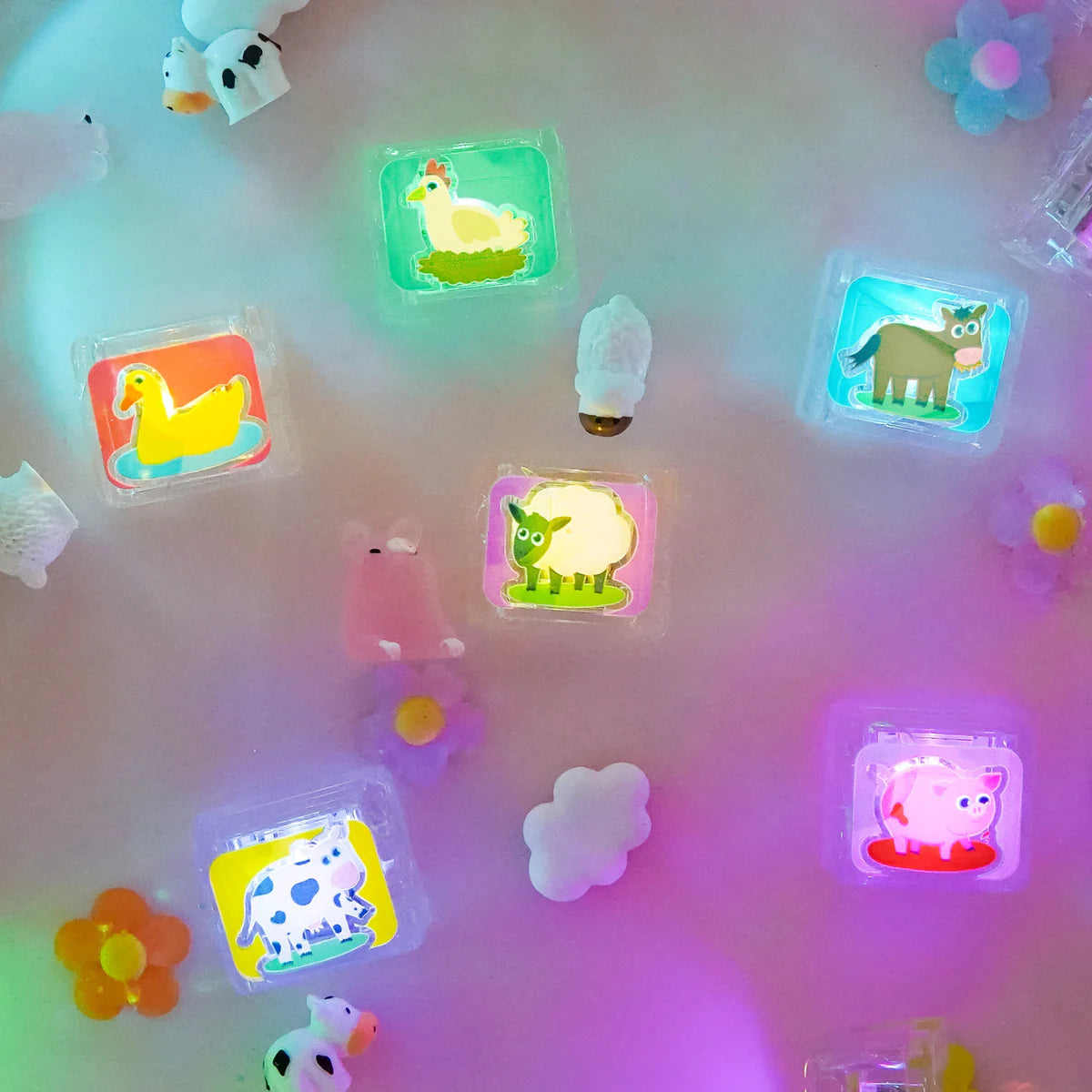 Glo Pal Light-Up Cubes 6-Pack FARM 🐮