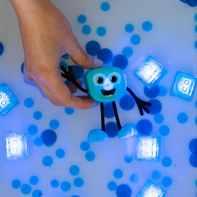 Glo Pals Blair Character and light up cubes