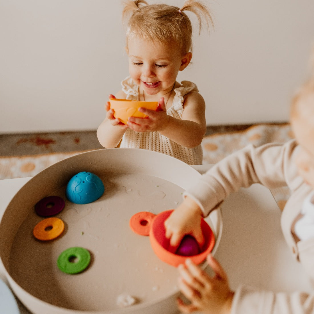 Jellystone Ocean Stacking Cups - Earth Jellystone Ocean Stacking Cups - Earth
