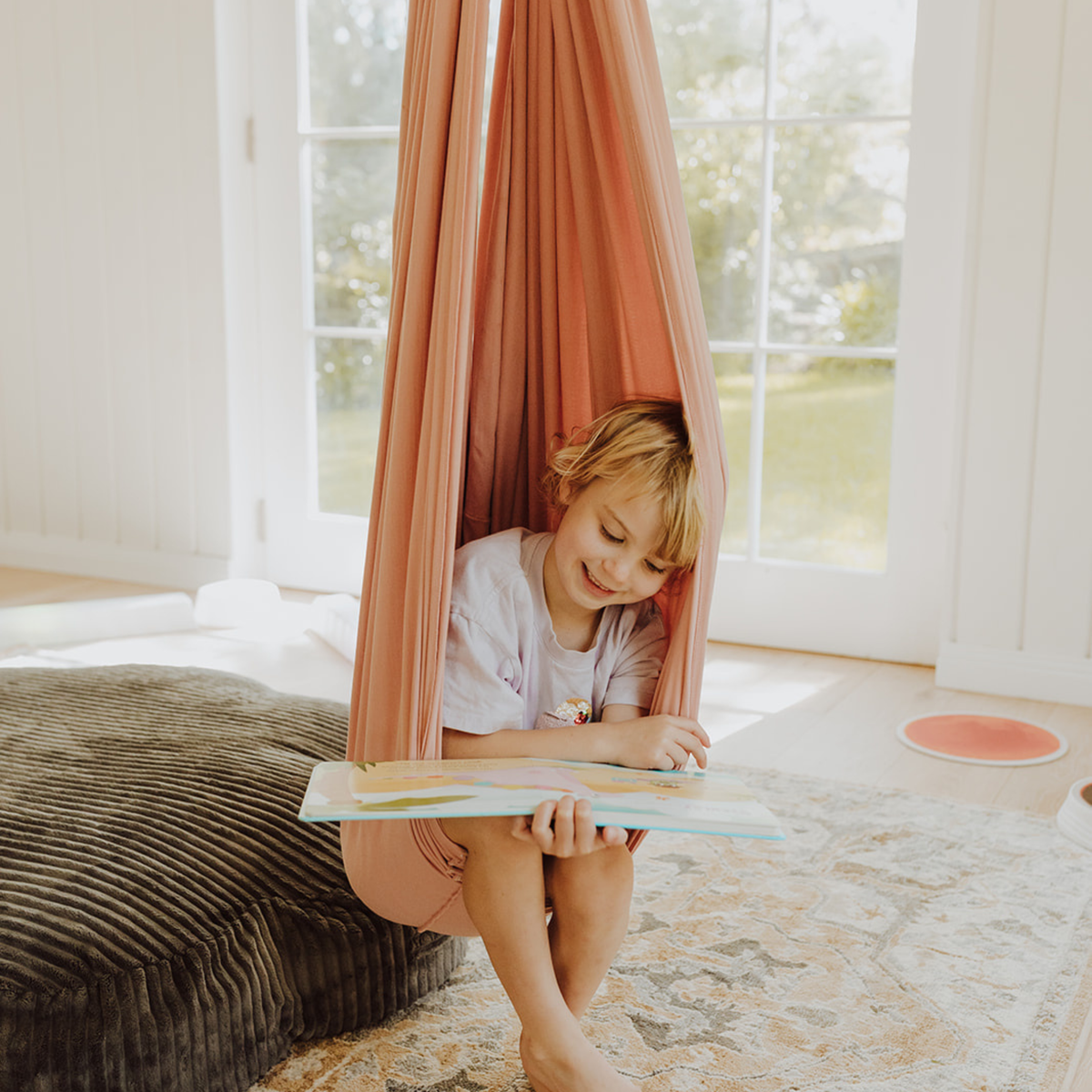 Snug Swing