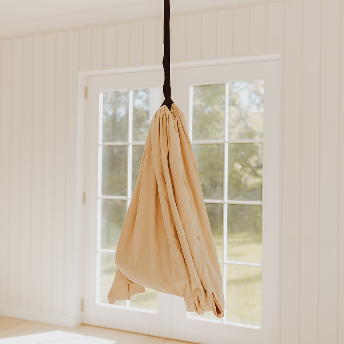 Snug Swing